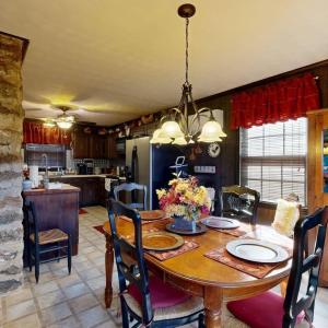 Photo #13 of 426 Burgess Road, Madison Heights, VA 43.7 acres