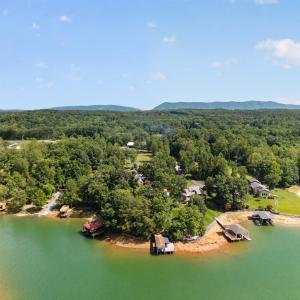 Photo #30 of 1091 Silver Place, Moneta, VA 1.3 acres