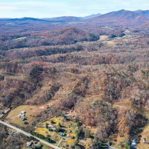 Photo #7 of Lee Jackson Highway, Big Island, VA 12.4 acres
