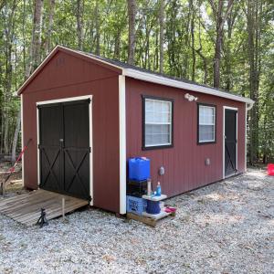 Photo #4 of 33 Piney Mountain Lane, Shipman, VA 12.1 acres