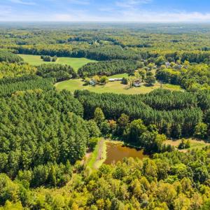 Photo #18 of 11271 Kentuck Road, Sutherlin, VA 574.4 acres