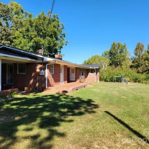 Photo #10 of 2632 Charlotte, Lancaster, SC