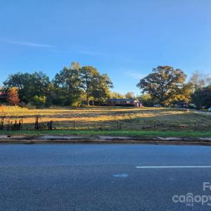 Photo #2 of 2632 Charlotte, Lancaster, SC