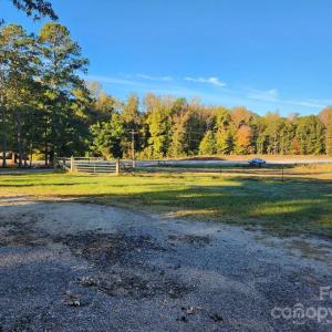 Photo #7 of 2632 Charlotte, Lancaster, SC