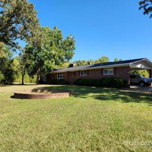 Photo #3 of 2632 Charlotte, Lancaster, SC