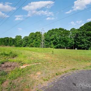 Photo #5 of 165 Birchwood, Salisbury, NC