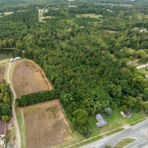 Photo #2 of 612&614 East, Chesterfield, SC