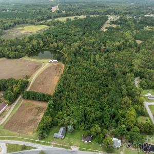 Photo #3 of 612&614 East, Chesterfield, SC