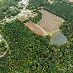 Photo #16 of 612&614 East, Chesterfield, SC