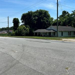 Photo #14 of 612&614 East, Chesterfield, SC