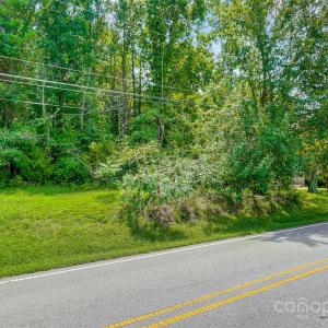 Photo #5 of 5174 Davidson, Davidson, NC