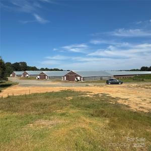Photo #21 of 245 Ivy, Polkton, NC