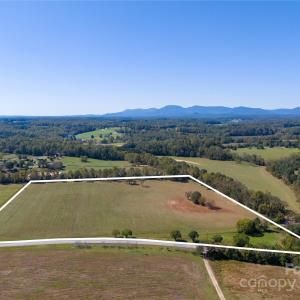 Photo #3 of Pacolet, Landrum, SC