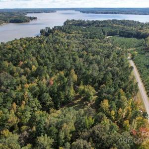 Photo #2 of 2502 Arrowhead, Liberty Hill, SC