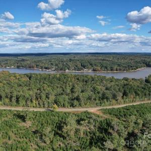 Photo #28 of 2502 Arrowhead, Liberty Hill, SC