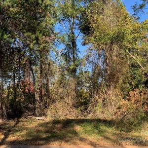 Photo #3 of 120 Lakeshore, Chesnee, SC