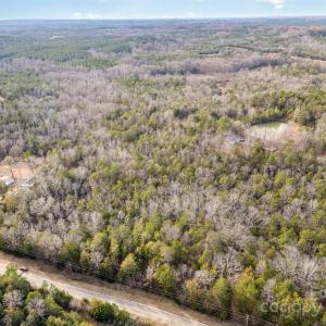 Photo #6 of 920 Turkey Creek Ridge, York, SC