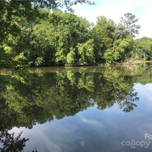 Photo #5 of 2793 Catawba, Great Falls, SC