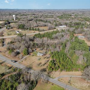 Photo #9 of 1950 Holbrook, Fort Mill, SC