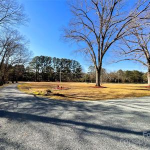 Photo #18 of 3009 Forest Lawn, Matthews, NC