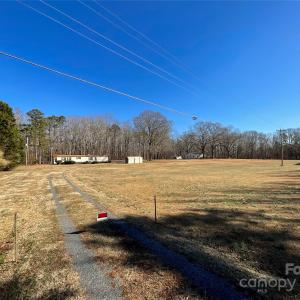 Photo #10 of 3009 Forest Lawn, Matthews, NC