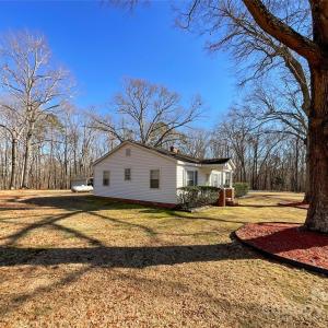 Photo #16 of 3009 Forest Lawn, Matthews, NC