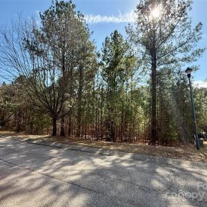 Photo #1 of 2809 Windswept, York, SC