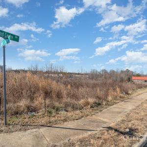 Photo #14 of Hampton Plaza, Kernersville, NC