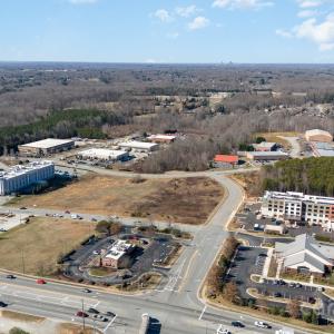 Photo #4 of Hampton Plaza, Kernersville, NC
