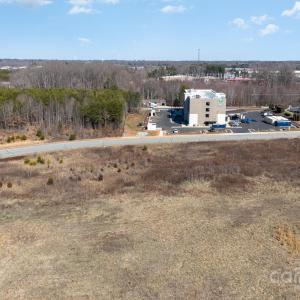 Photo #11 of Hampton Plaza, Kernersville, NC