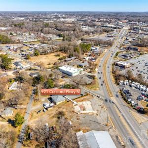 Photo #6 of 921 Concord Parkway, Concord, NC