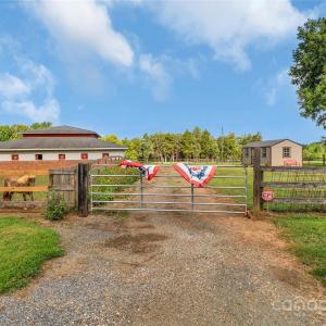 Photo #3 of 1900 Monterosa, Concord, NC