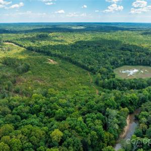 Photo #25 of Todd Quarter, Waterloo, SC
