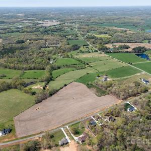 Photo #10 of Yesteryears, Marshville, NC