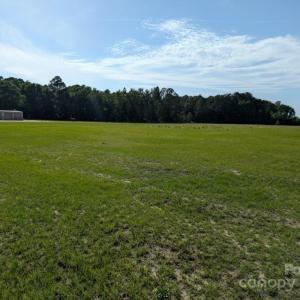 Photo #1 of 2128 Fifth, Hartsville, SC