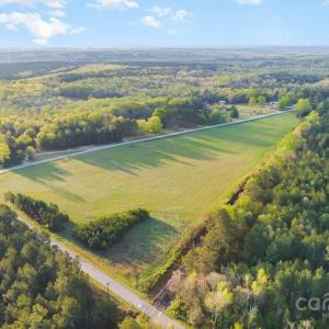 Photo #5 of 2233 Riverside, Lancaster, SC