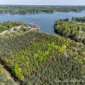 Photo #9 of 4095 Kingfisher, York, SC