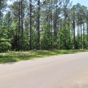 Photo #5 of 6395 Chimney Bluff, Lancaster, SC