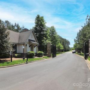 Photo #14 of 6395 Chimney Bluff, Lancaster, SC