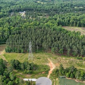 Photo #7 of 6265 Sanders Landing, Clover, SC