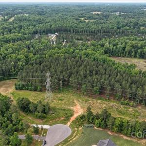Photo #11 of 6265 Sanders Landing, Clover, SC