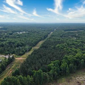 Photo #14 of 6265 Sanders Landing, Clover, SC