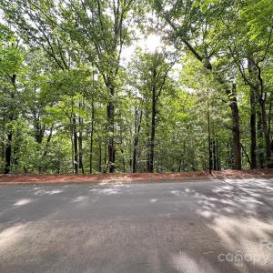 Photo #3 of 16086 Heron Run, Fort Mill, SC