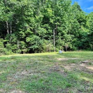Photo #2 of 989 Longleaf, York, SC