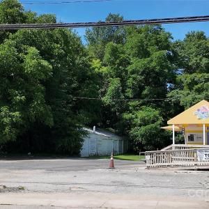 Photo #1 of 200 Dearborn, Great Falls, SC