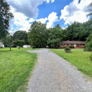 Photo #4 of 5419 Stevens Mill, Matthews, NC