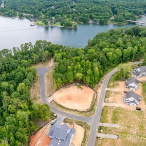 Photo #6 of 1006 Kingbird, Clover, SC