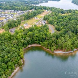 Photo #10 of 1006 Kingbird, Clover, SC