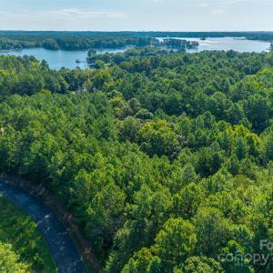 Photo #4 of 2031 Tiger Paw, York, SC