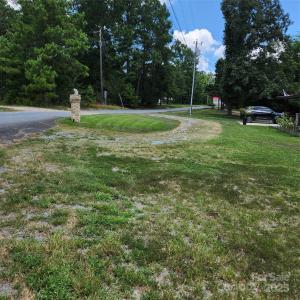 Photo #1 of 359 Martin, Polkton, NC